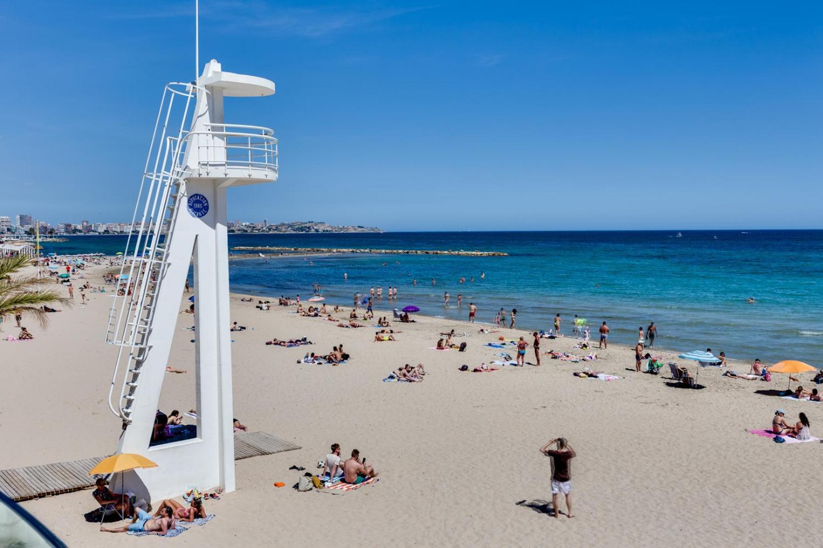 Apartamento Benjamin Rodriguez Alicante Eksteriør bilde
